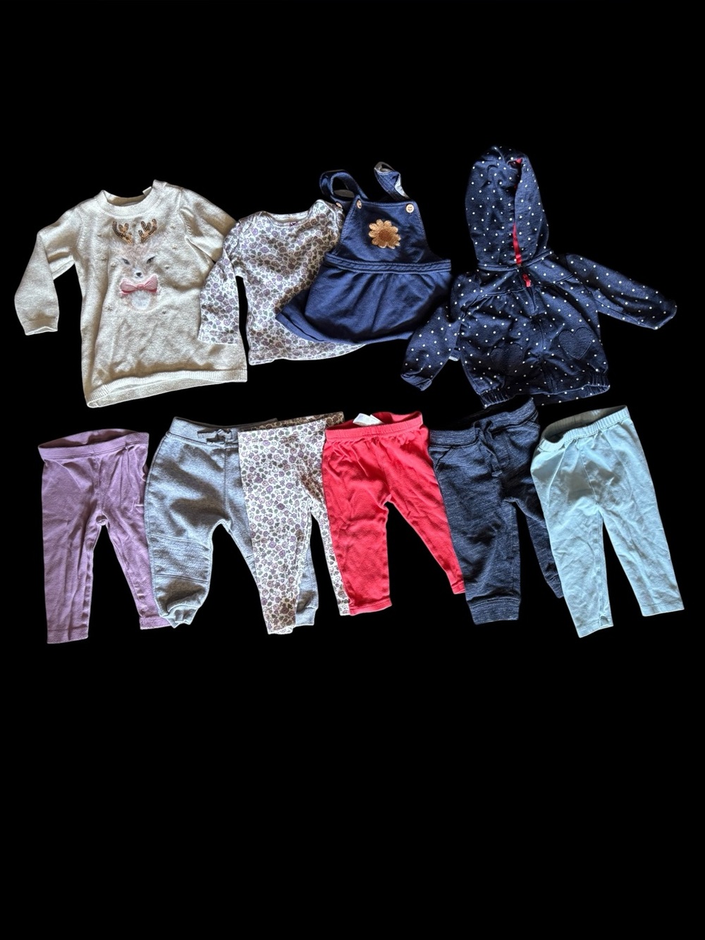 ✨ Children's Place
baby girl bundle Size 6-9 months✨